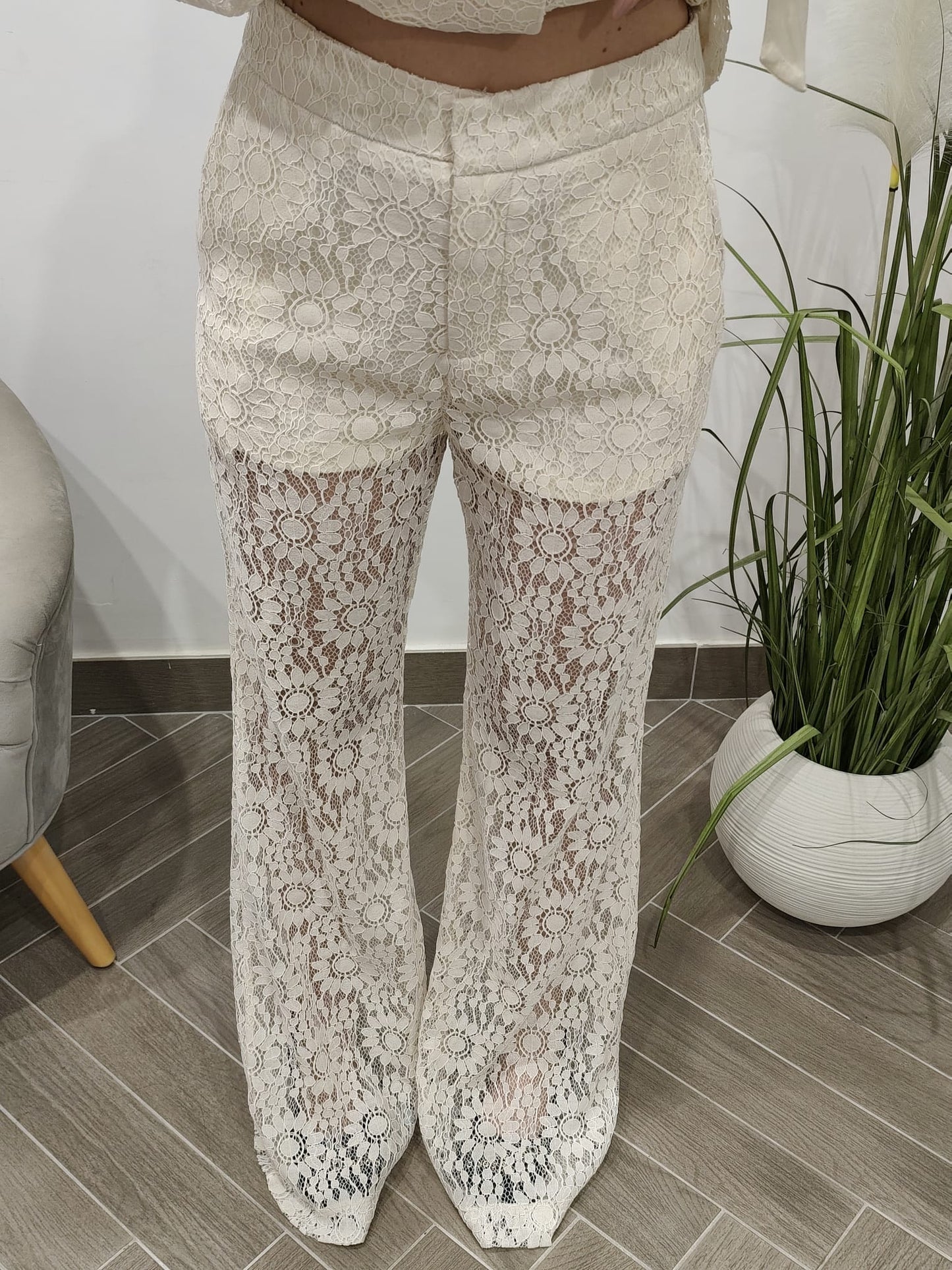 Completo in pizzo Lumina