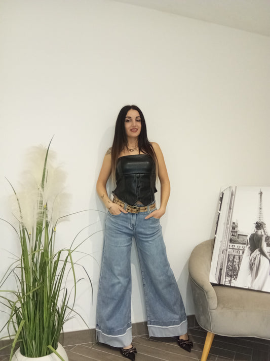 Jeans chiari con finto risvolto