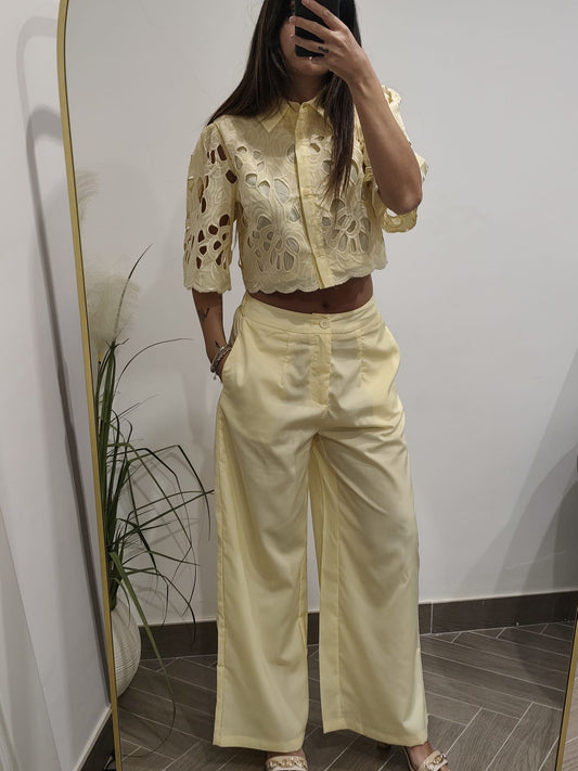 Completo Yellow ricamato