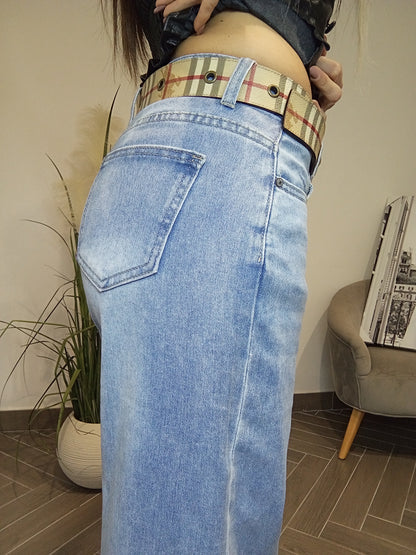 Jeans chiari con finto risvolto